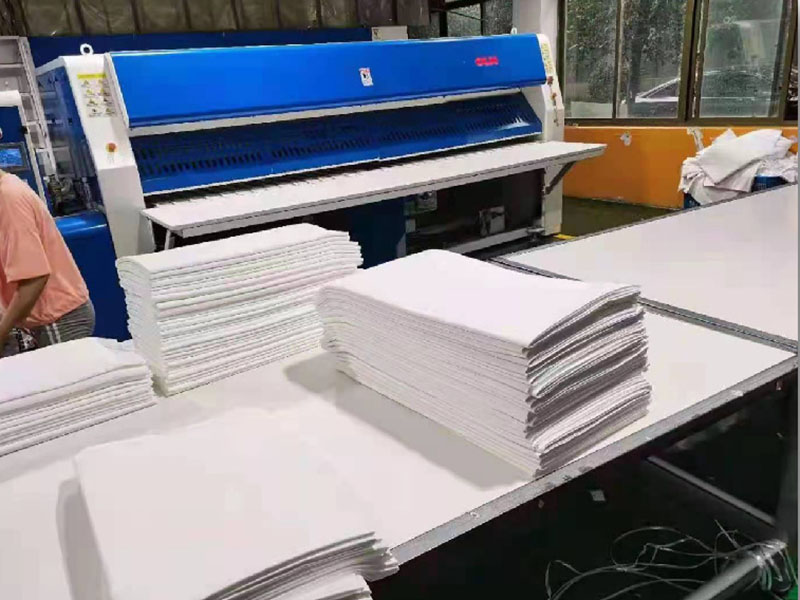 天山高速熨烫机-01